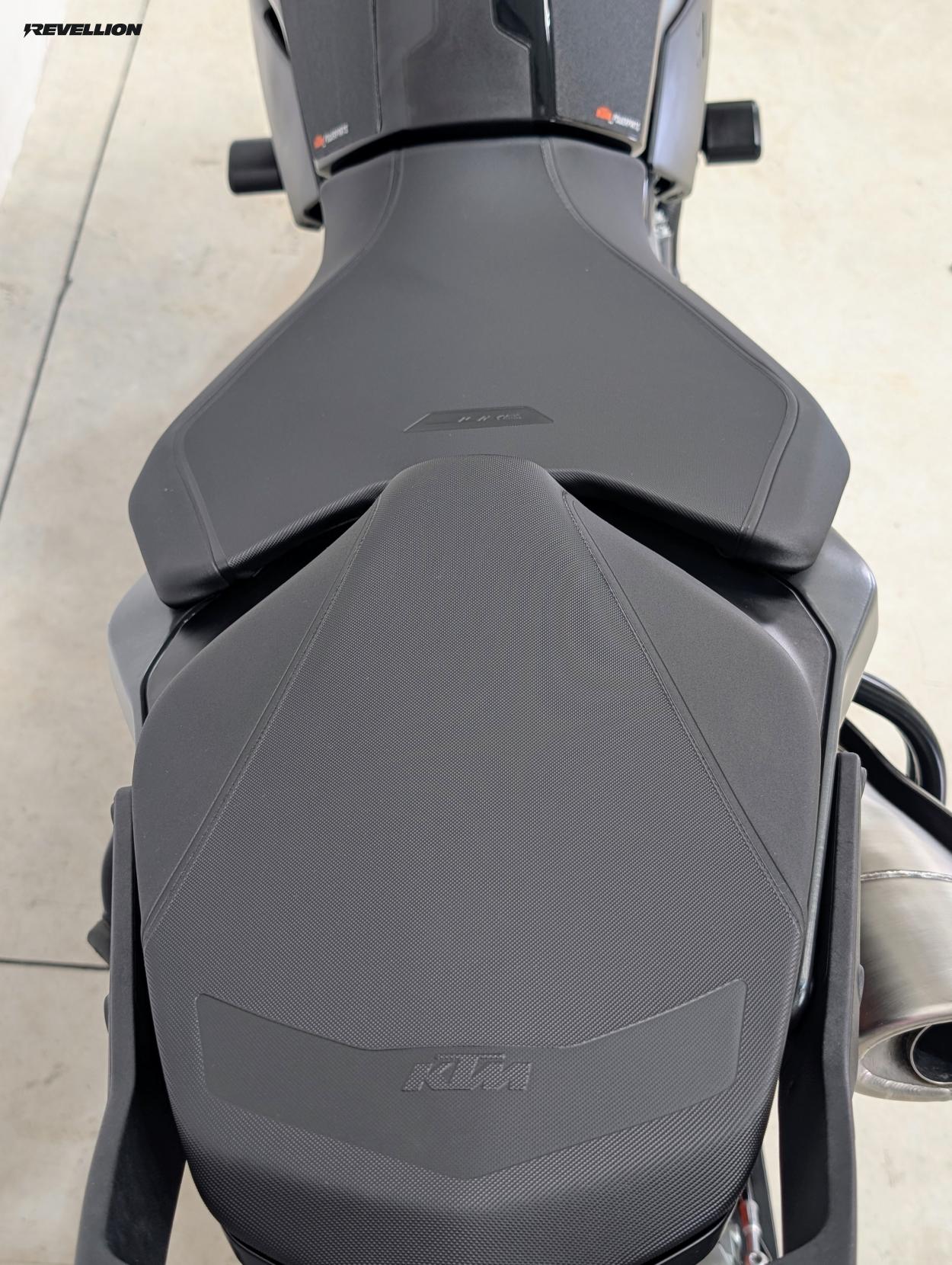 KTM 790 Duke 790 Naked Petrol Manual Euro 4 (105 ps)