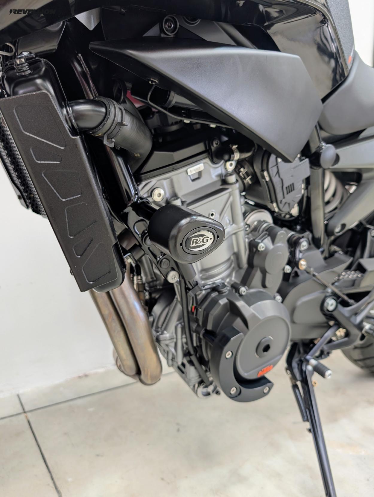 KTM 790 Duke 790 Naked Petrol Manual Euro 4 (105 ps)
