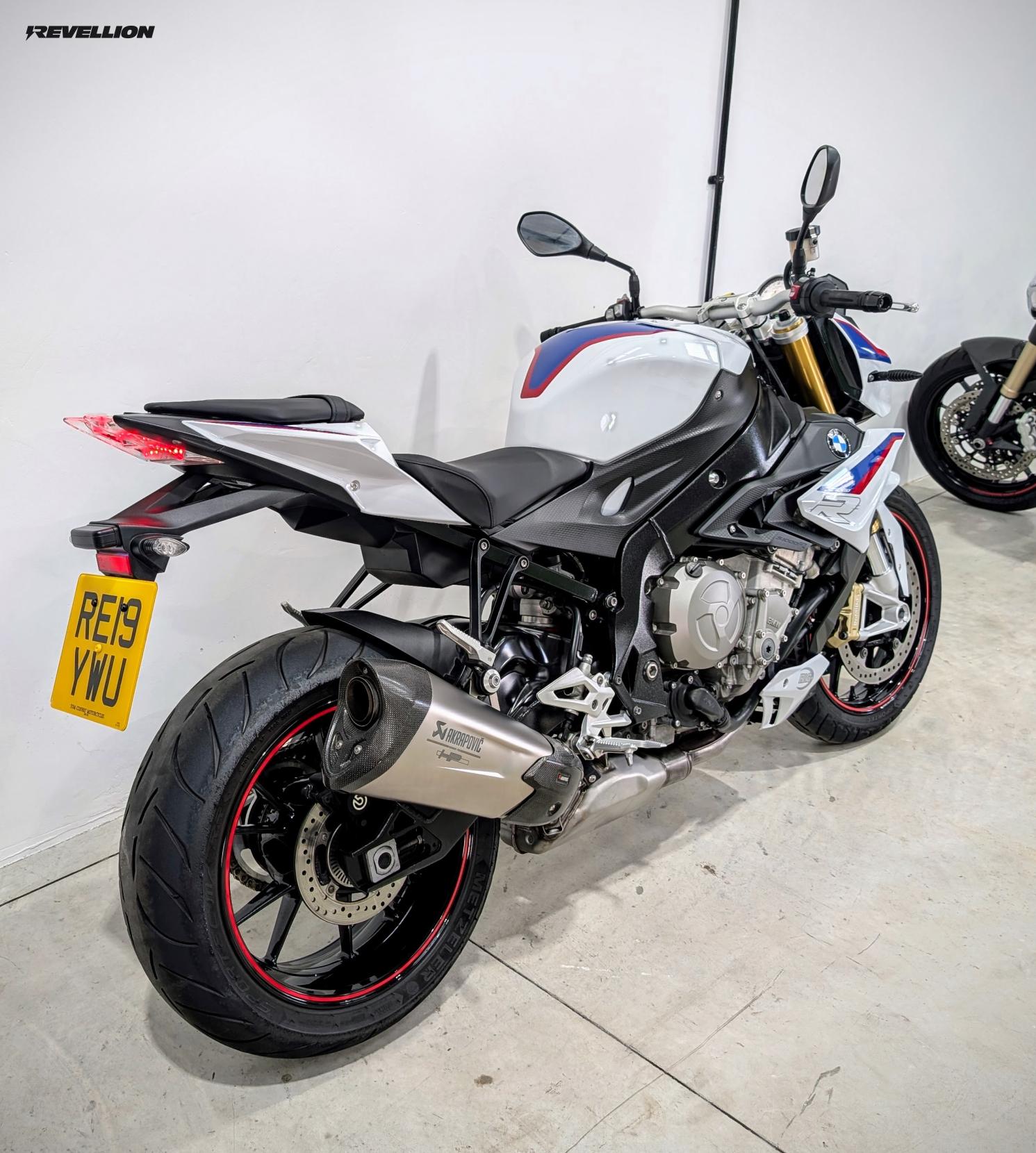 BMW S 1000 R 1000 Sport Naked Petrol Manual Euro 4 (164 ps)