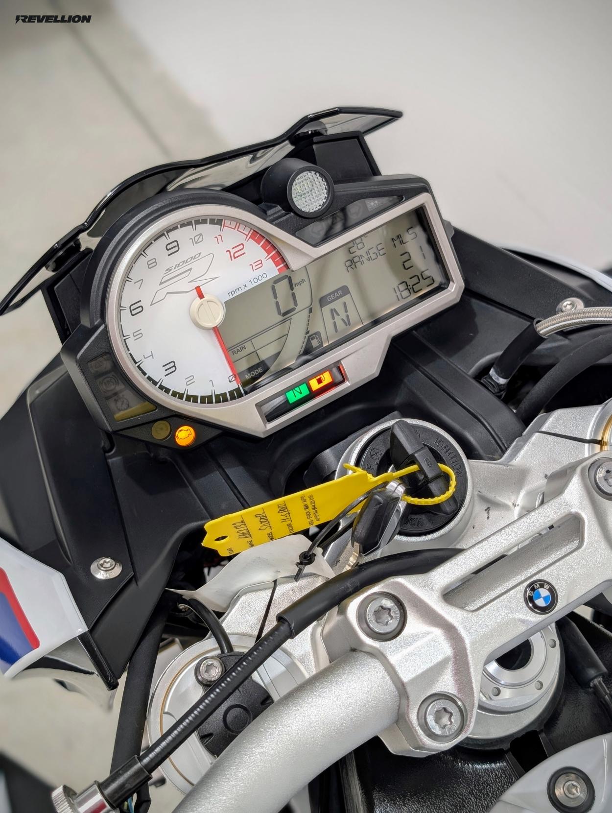 BMW S 1000 R 1000 Sport Naked Petrol Manual Euro 4 (164 ps)