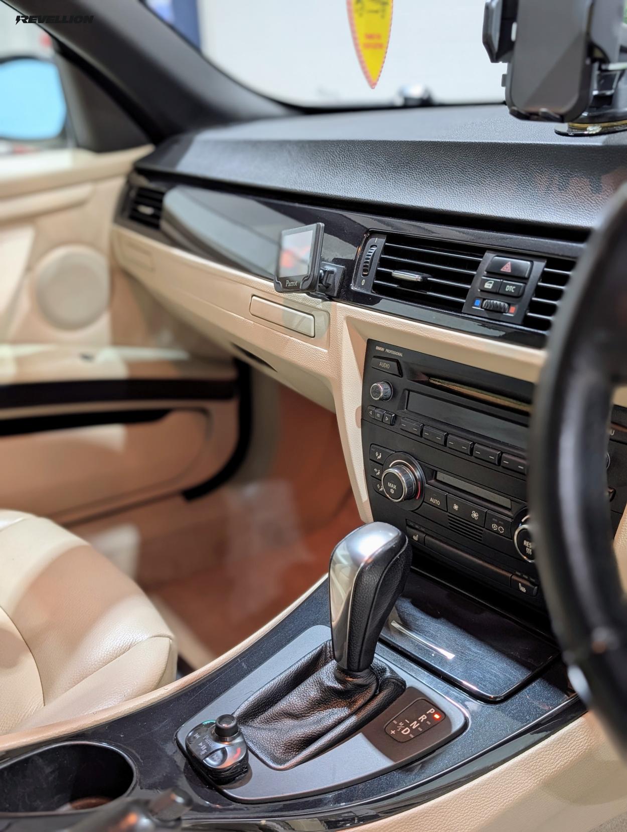 BMW 3 Series 3.0 325i SE Convertible 2dr Petrol Steptronic Euro 4 (218 ps)