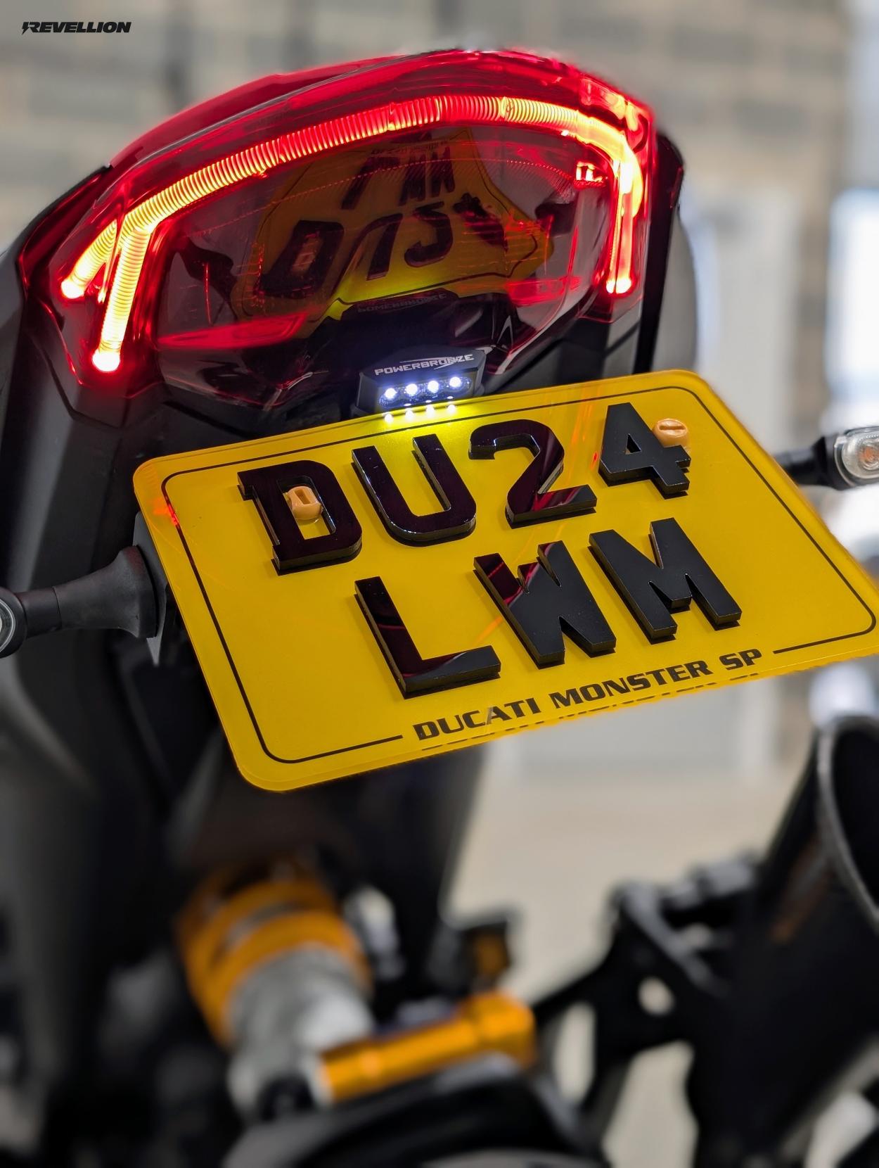 Ducati Monster 937 937 SP Naked Petrol Ducati Quick Shift Euro 5 (111 ps)