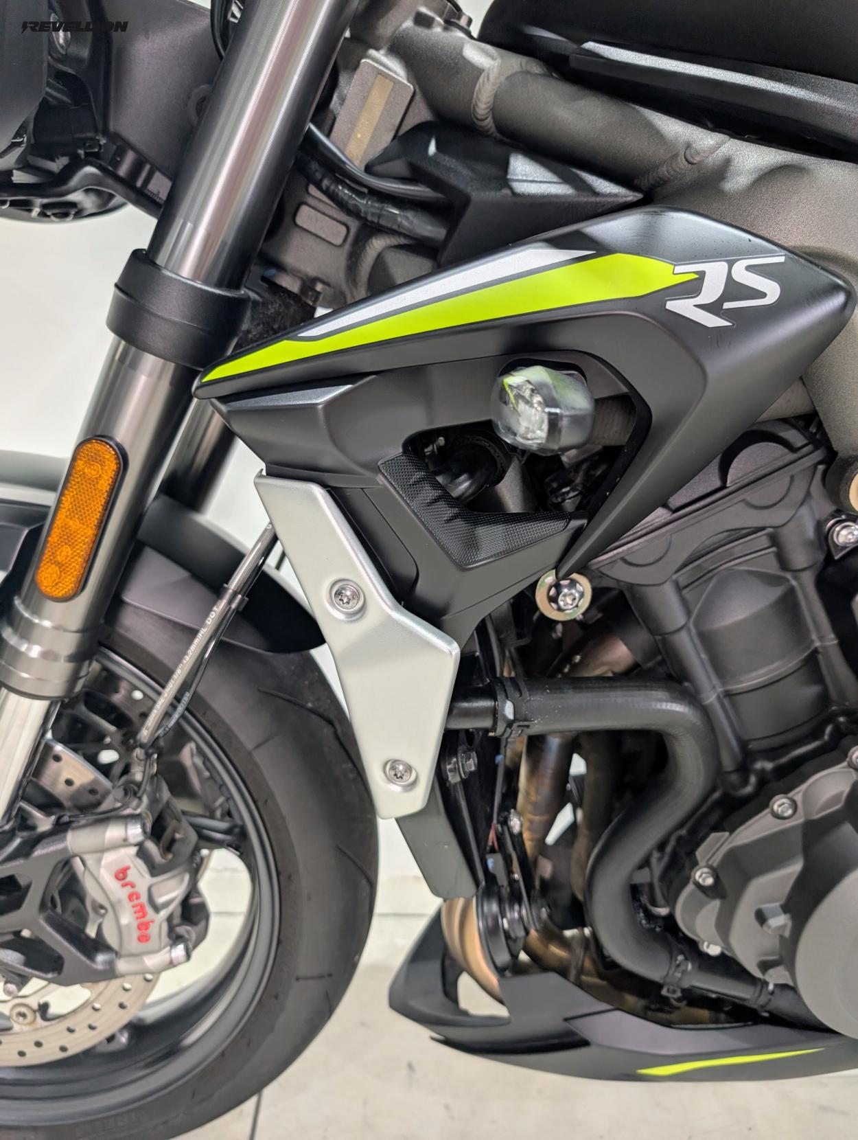 Triumph Street Triple 765 765 RS Naked Petrol Manual X-ring Euro 5 (124 ps)