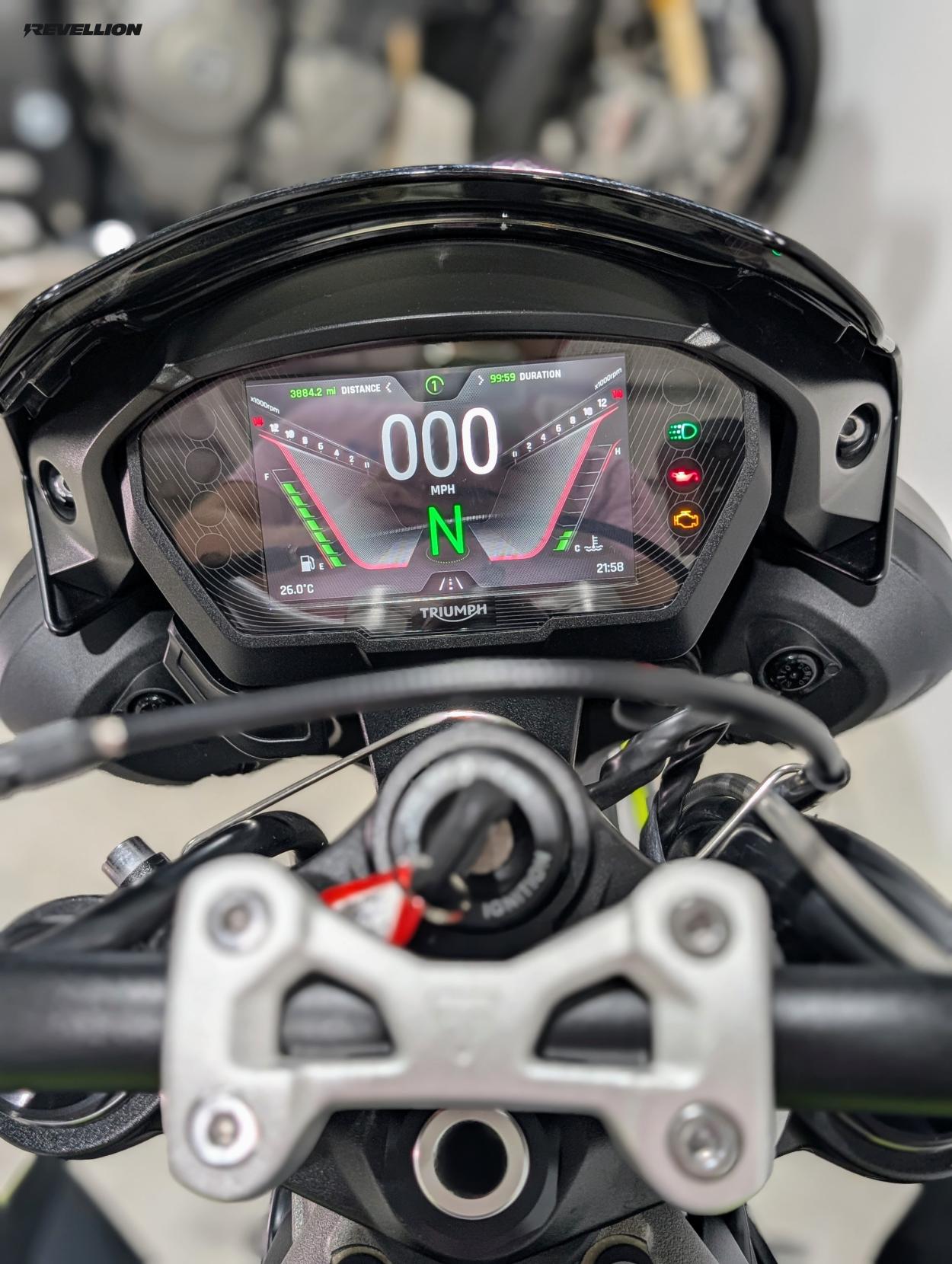 Triumph Street Triple 765 765 RS Naked Petrol Manual X-ring Euro 5 (124 ps)