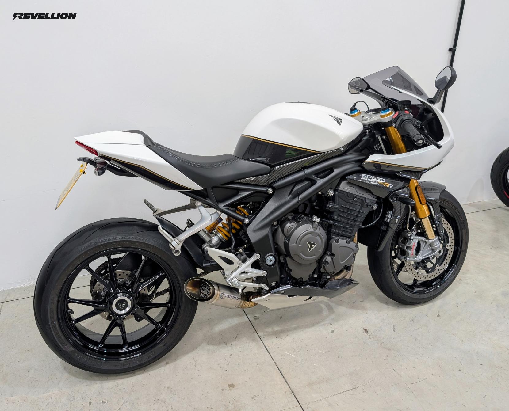 Triumph Speed Triple 1200 1200 RR Naked Petrol Manual X-ring Euro 5 (179 ps)