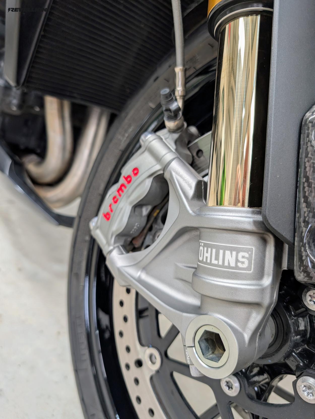 Triumph Speed Triple 1200 1200 RR Naked Petrol Manual X-ring Euro 5 (179 ps)
