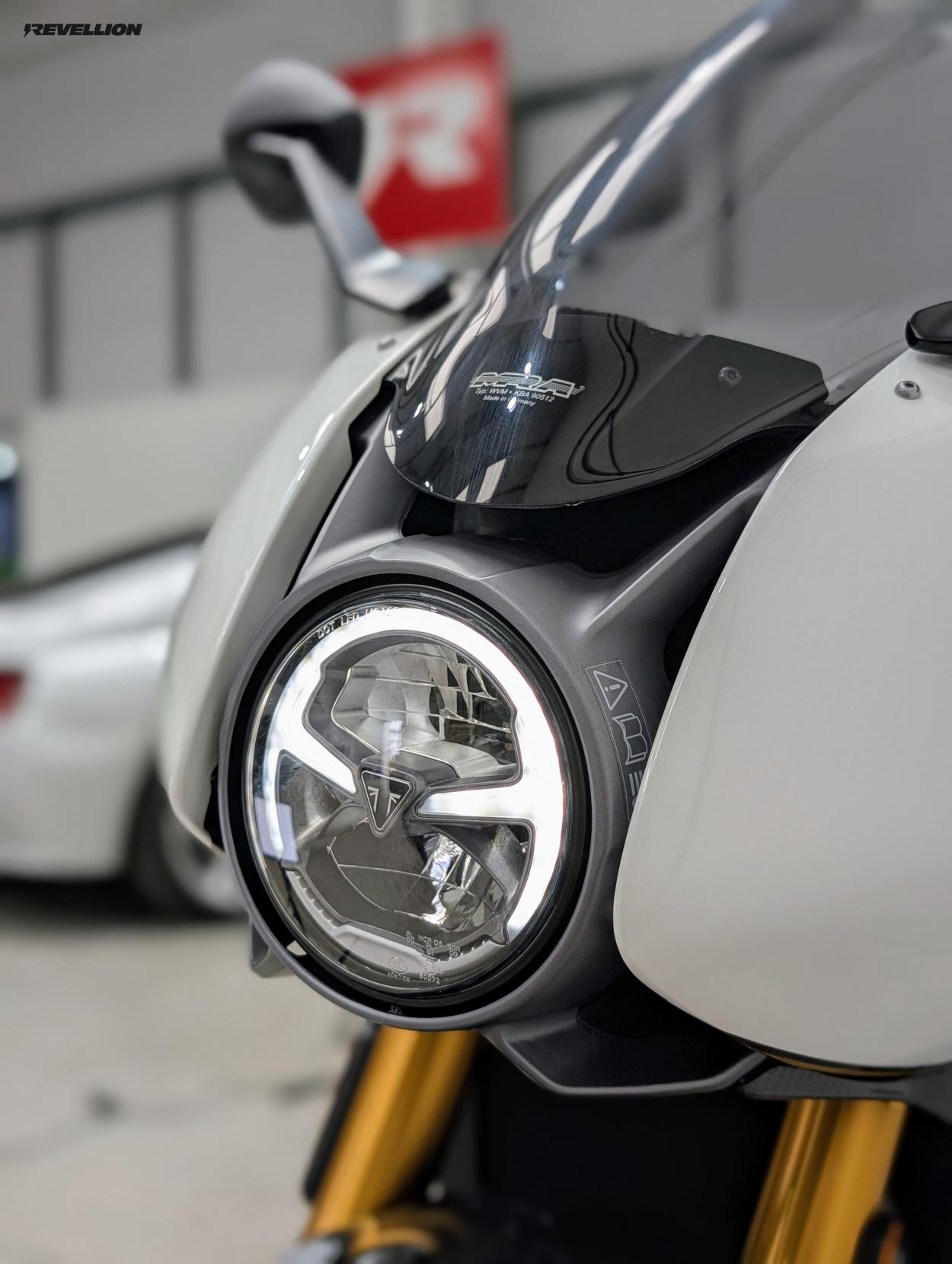 Triumph Speed Triple 1200 1200 RR Naked Petrol Manual X-ring Euro 5 (179 ps)