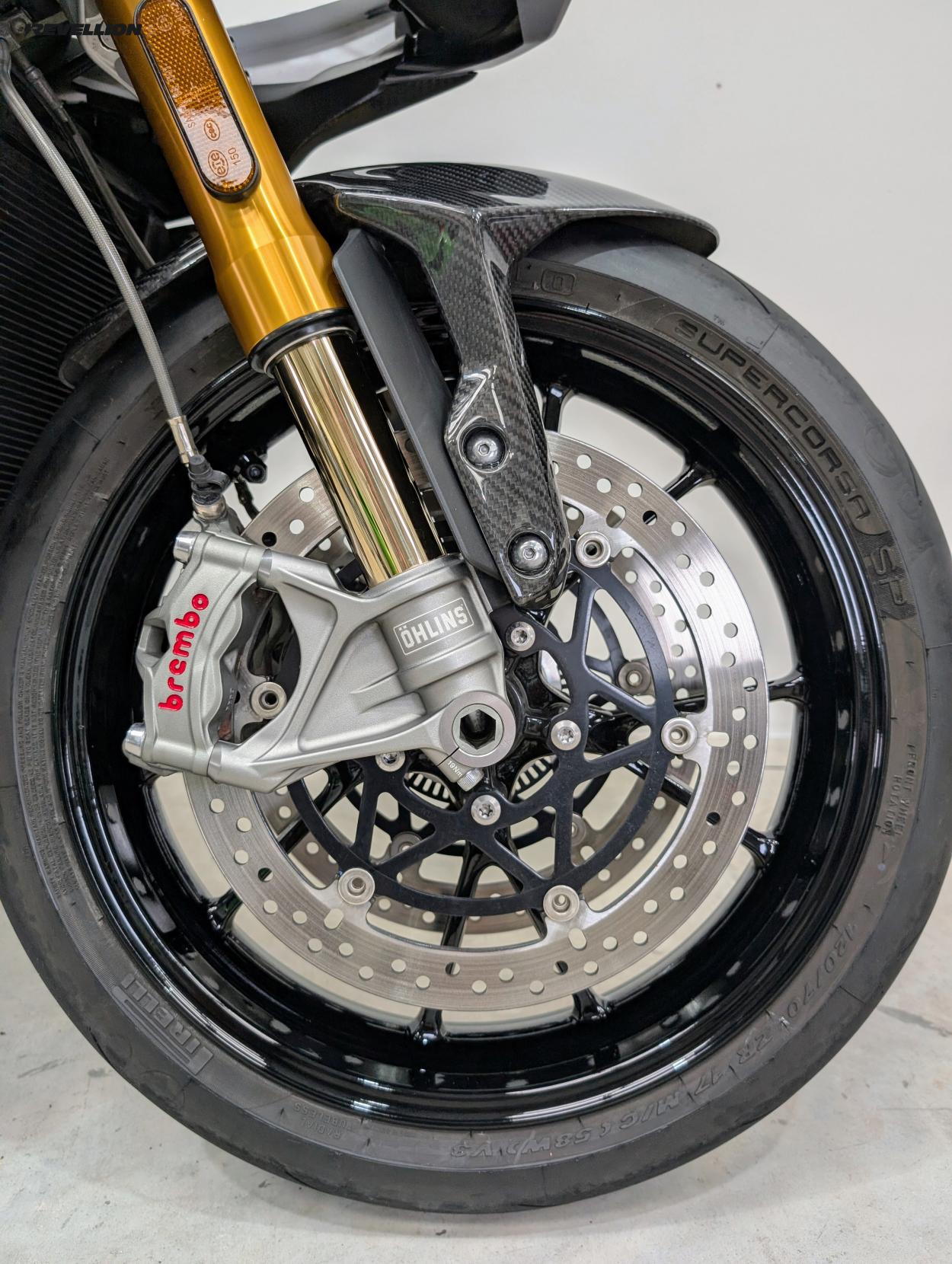 Triumph Speed Triple 1200 1200 RR Naked Petrol Manual X-ring Euro 5 (179 ps)