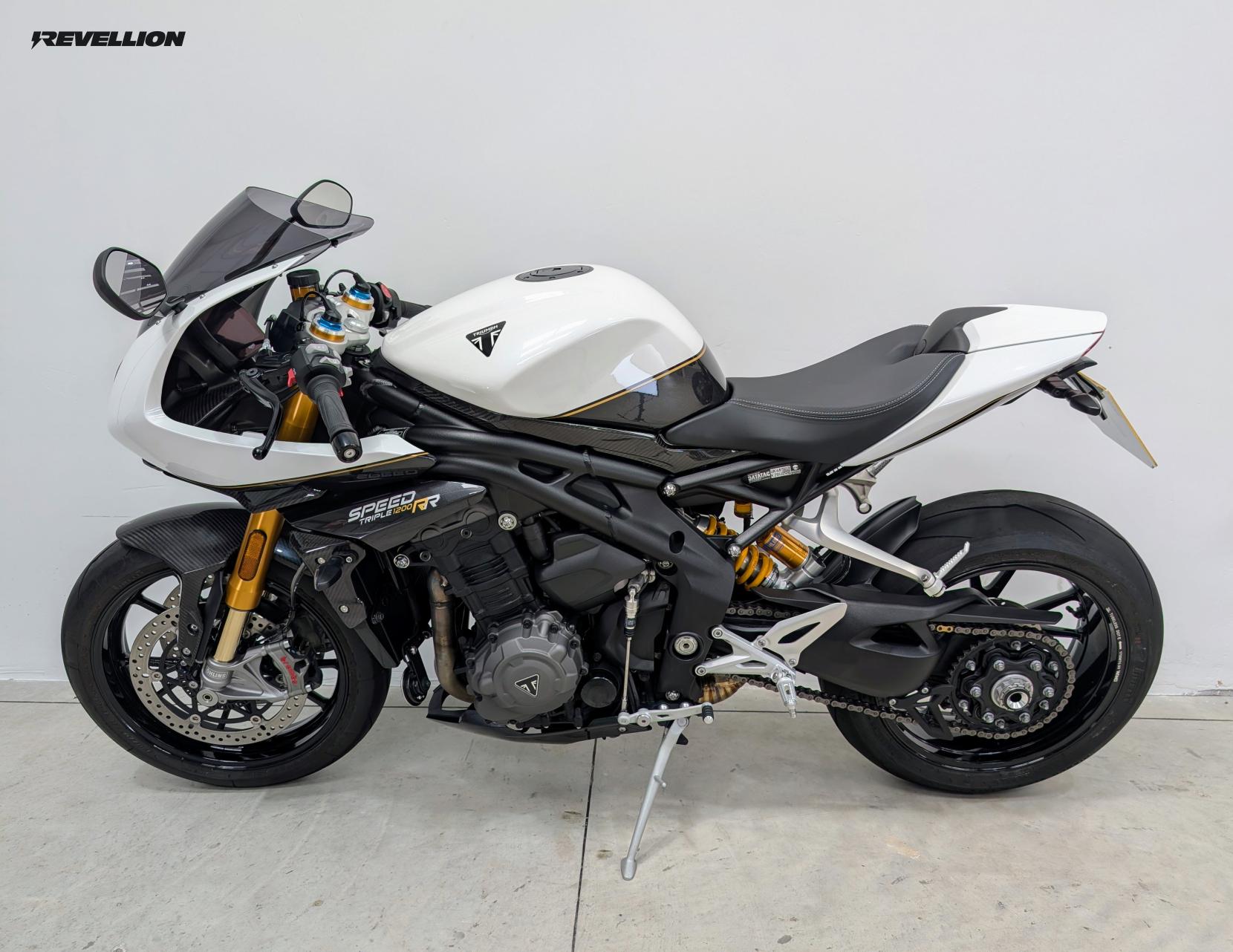 Triumph Speed Triple 1200 1200 RR Naked Petrol Manual X-ring Euro 5 (179 ps)