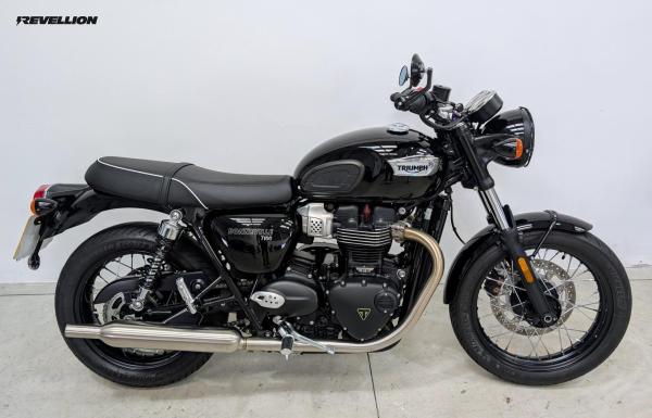 Triumph Bonneville T100 900 Roadster/Retro Petrol Manual Euro 5 (65 ps)