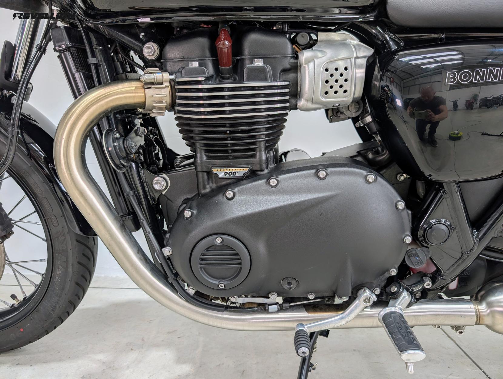 Triumph Bonneville T100 900 Roadster/Retro Petrol Manual Euro 5 (65 ps)