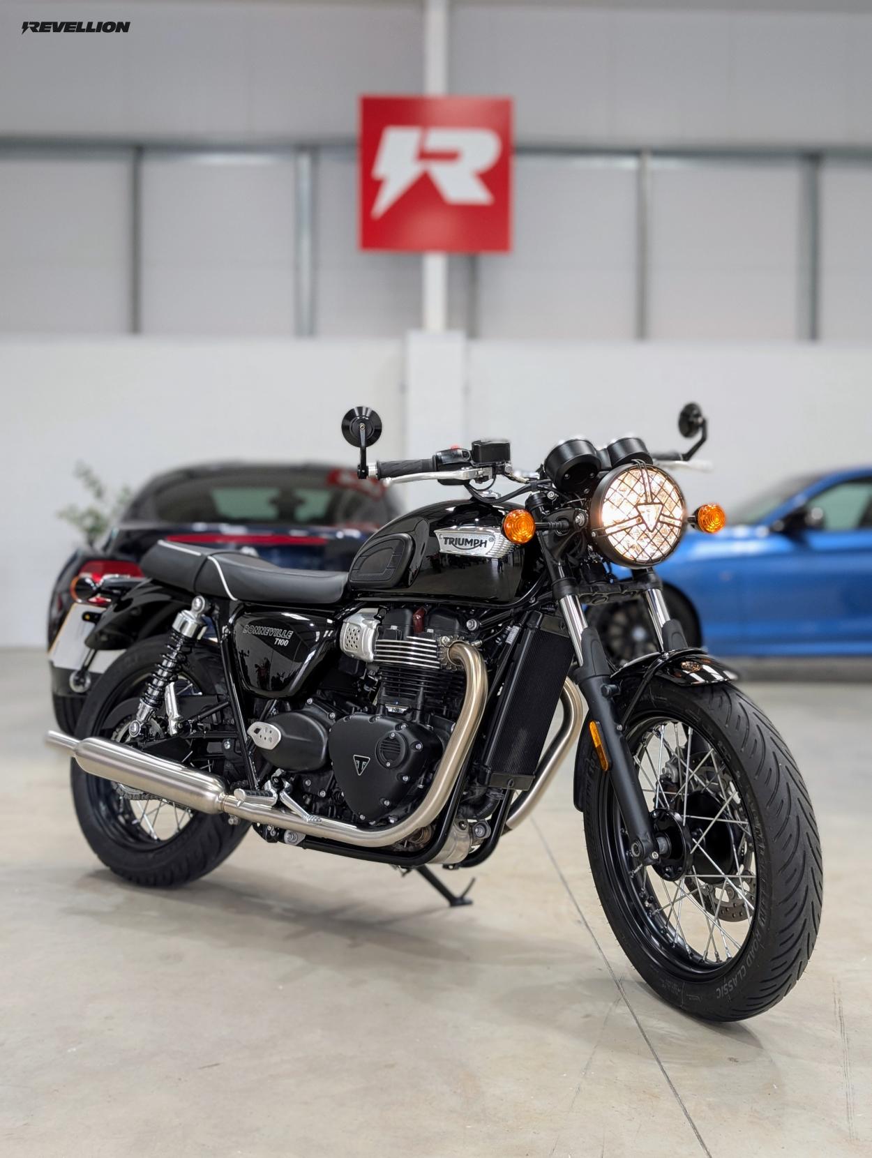 Triumph Bonneville T100 900 Roadster/Retro Petrol Manual Euro 5 (65 ps)