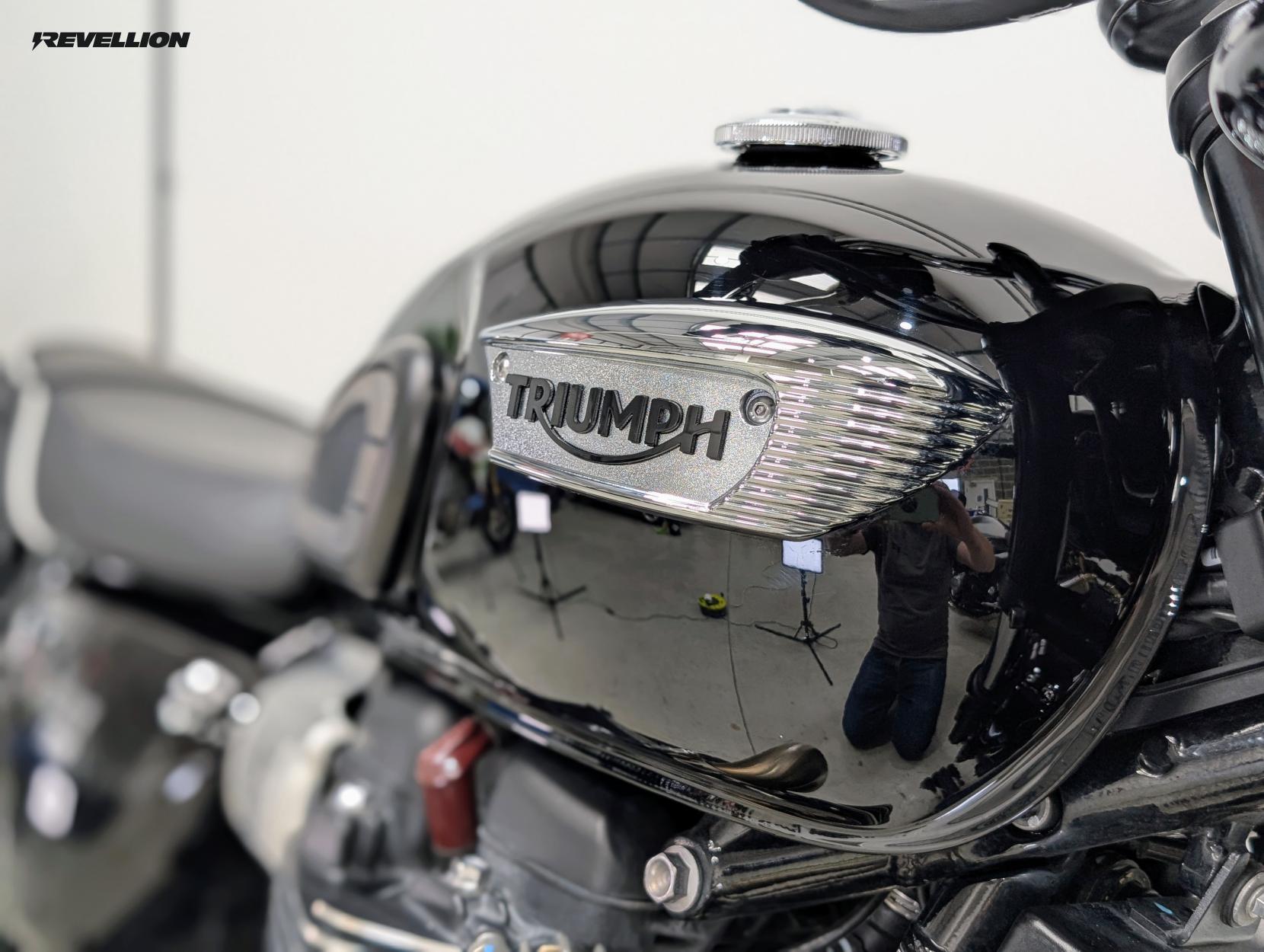 Triumph Bonneville T100 900 Roadster/Retro Petrol Manual Euro 5 (65 ps)