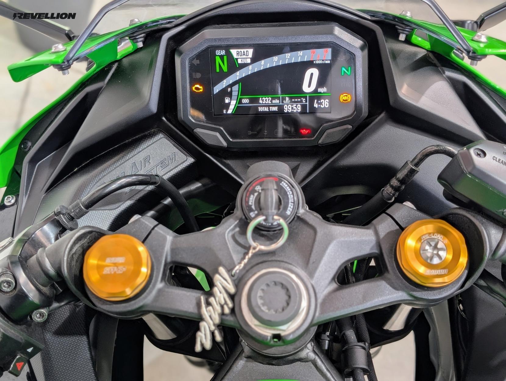 Kawasaki Ninja ZX-4RR 400 Super Sports Petrol Manual Euro 5 (77 ps)