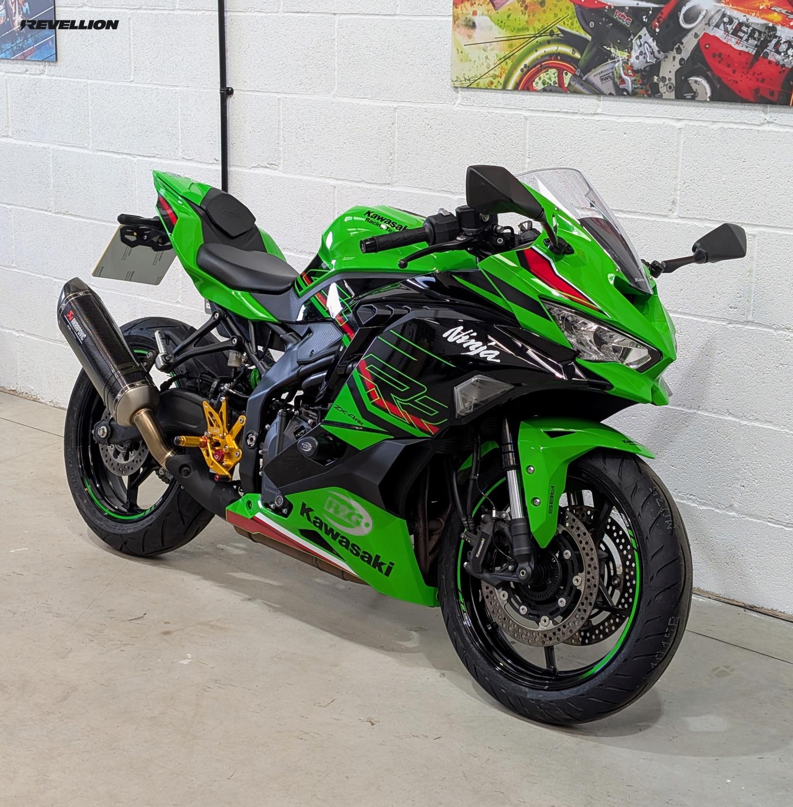 Kawasaki Ninja ZX-4RR 400 Super Sports Petrol Manual Euro 5 (77 ps)