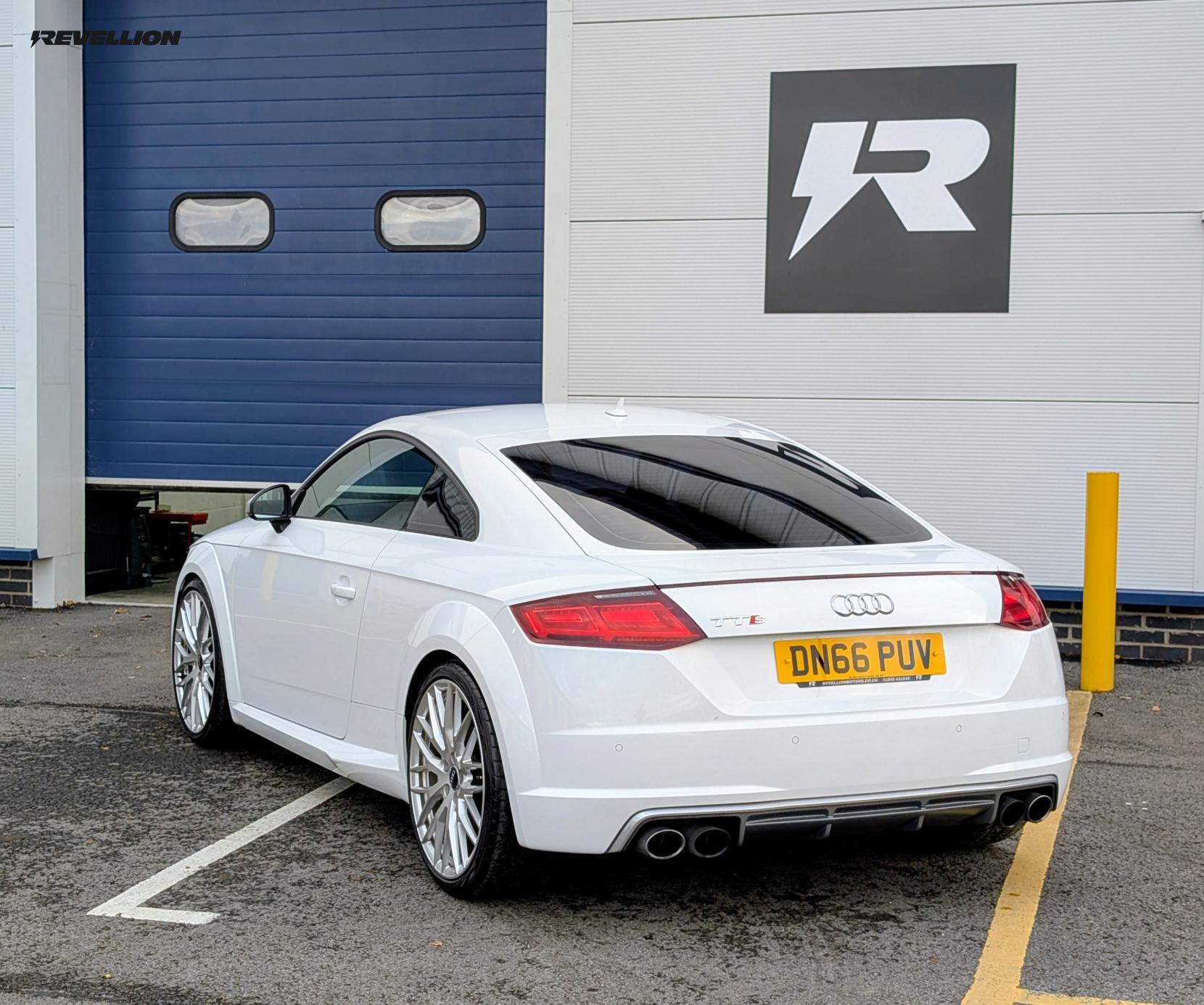 Audi TTS 2.0 TFSI Coupe 3dr Petrol S Tronic quattro Euro 6 (s/s) (310 ps)