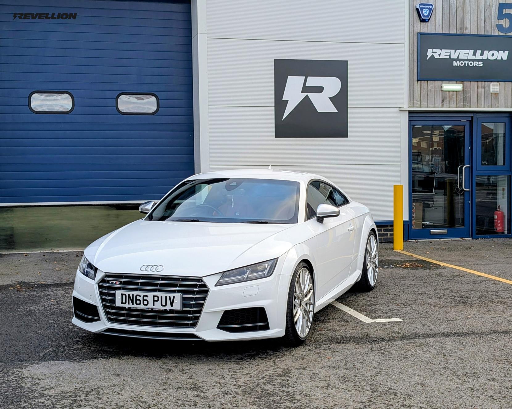 Audi TTS 2.0 TFSI Coupe 3dr Petrol S Tronic quattro Euro 6 (s/s) (310 ps)