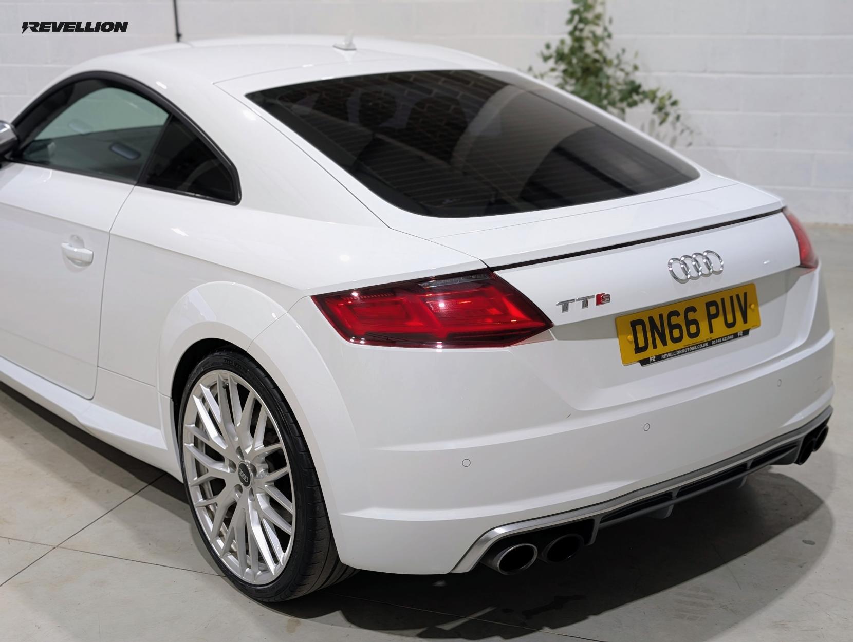 Audi TTS 2.0 TFSI Coupe 3dr Petrol S Tronic quattro Euro 6 (s/s) (310 ps)