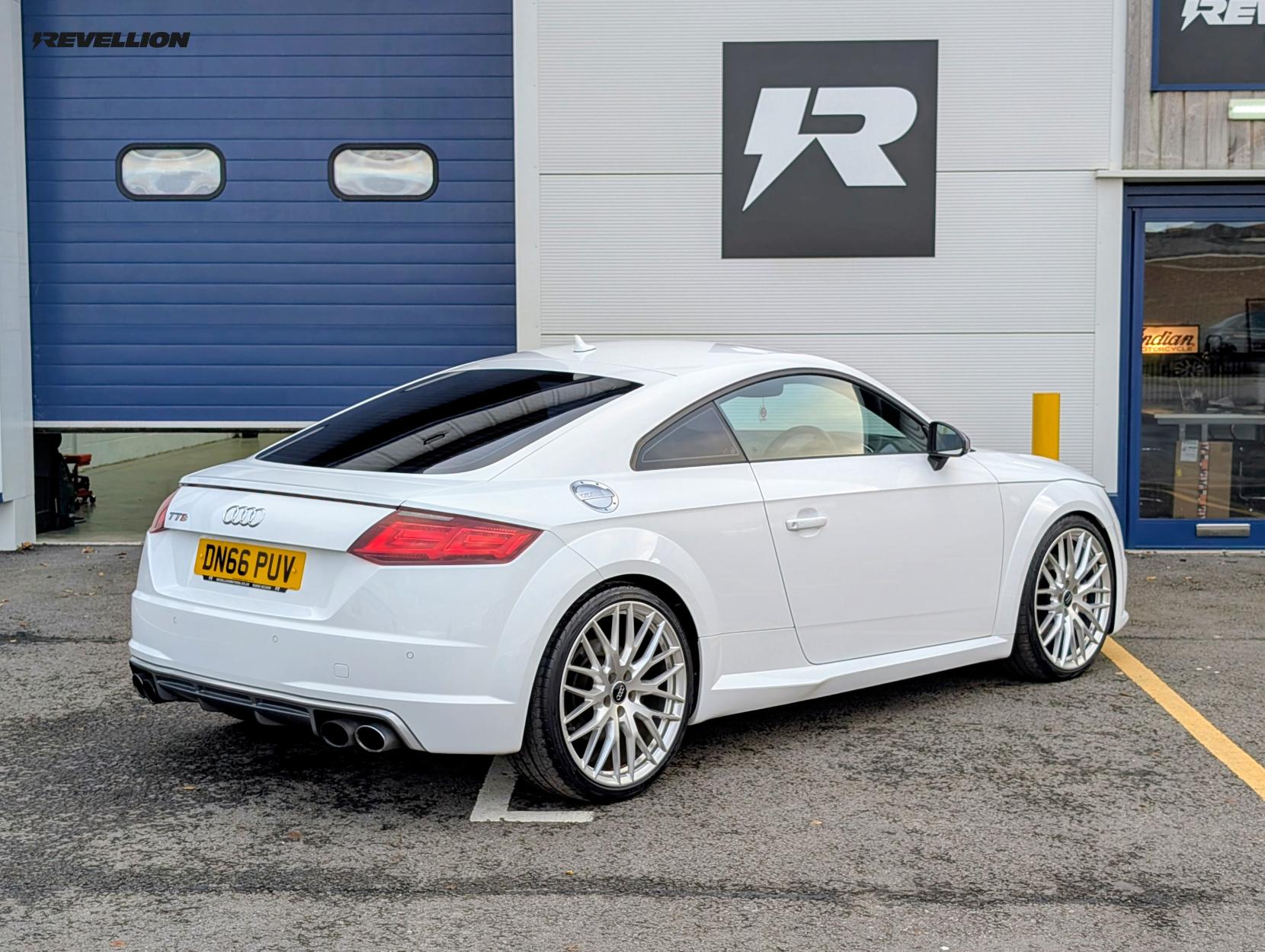 Audi TTS 2.0 TFSI Coupe 3dr Petrol S Tronic quattro Euro 6 (s/s) (310 ps)