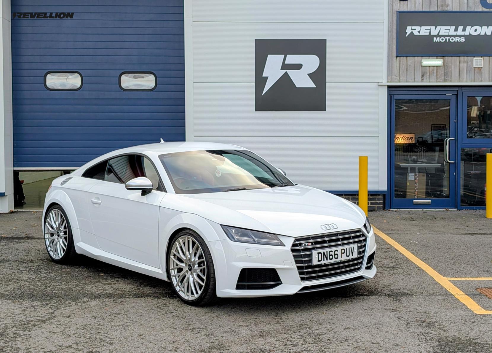 Audi TTS 2.0 TFSI Coupe 3dr Petrol S Tronic quattro Euro 6 (s/s) (310 ps)