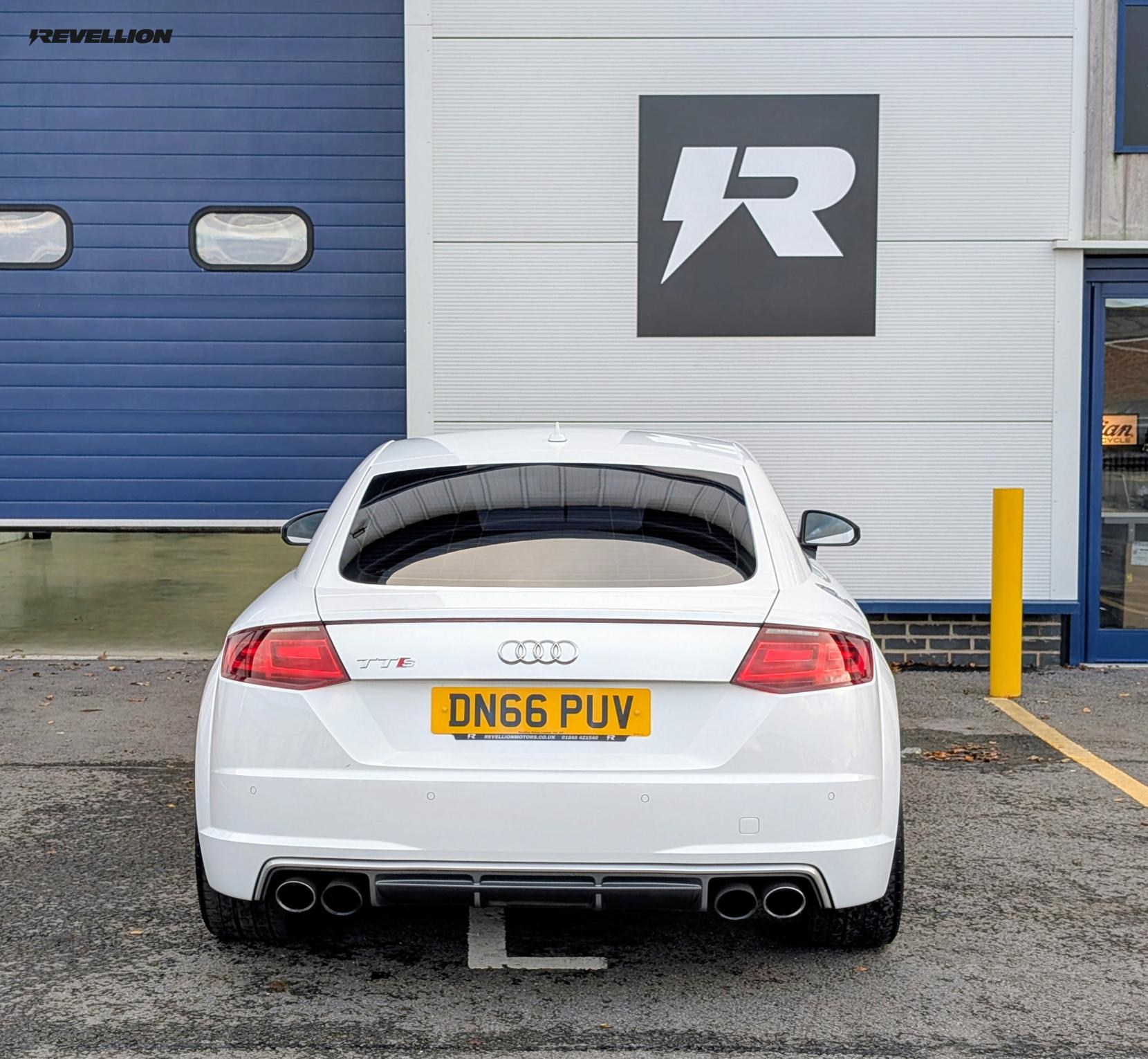 Audi TTS 2.0 TFSI Coupe 3dr Petrol S Tronic quattro Euro 6 (s/s) (310 ps)