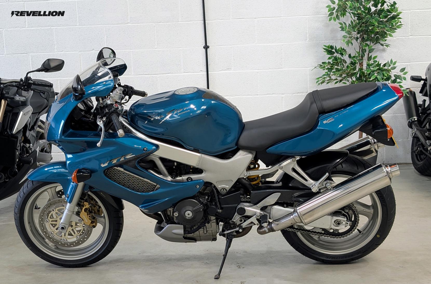 Honda VTR 1000 Firestorm
