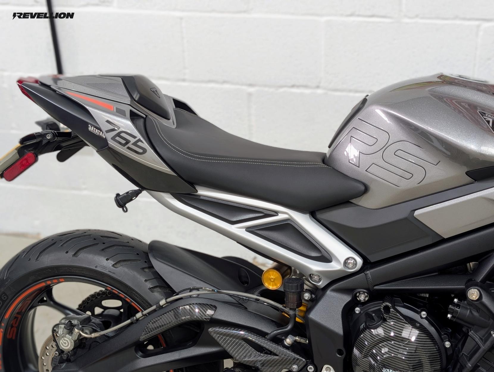 Triumph Street Triple 765 765 RS Naked Petrol Manual X-ring Euro 5 (131 ps)