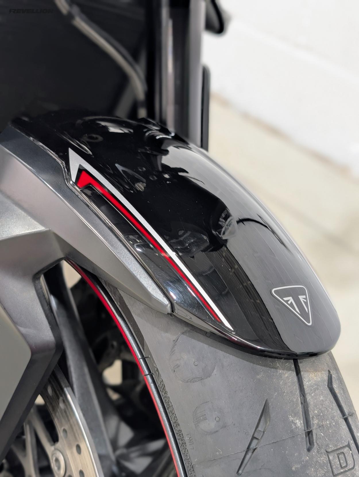 Triumph Street Triple 765 765 RR Low Naked Petrol Manual O-ring Euro 4 (118 ps)