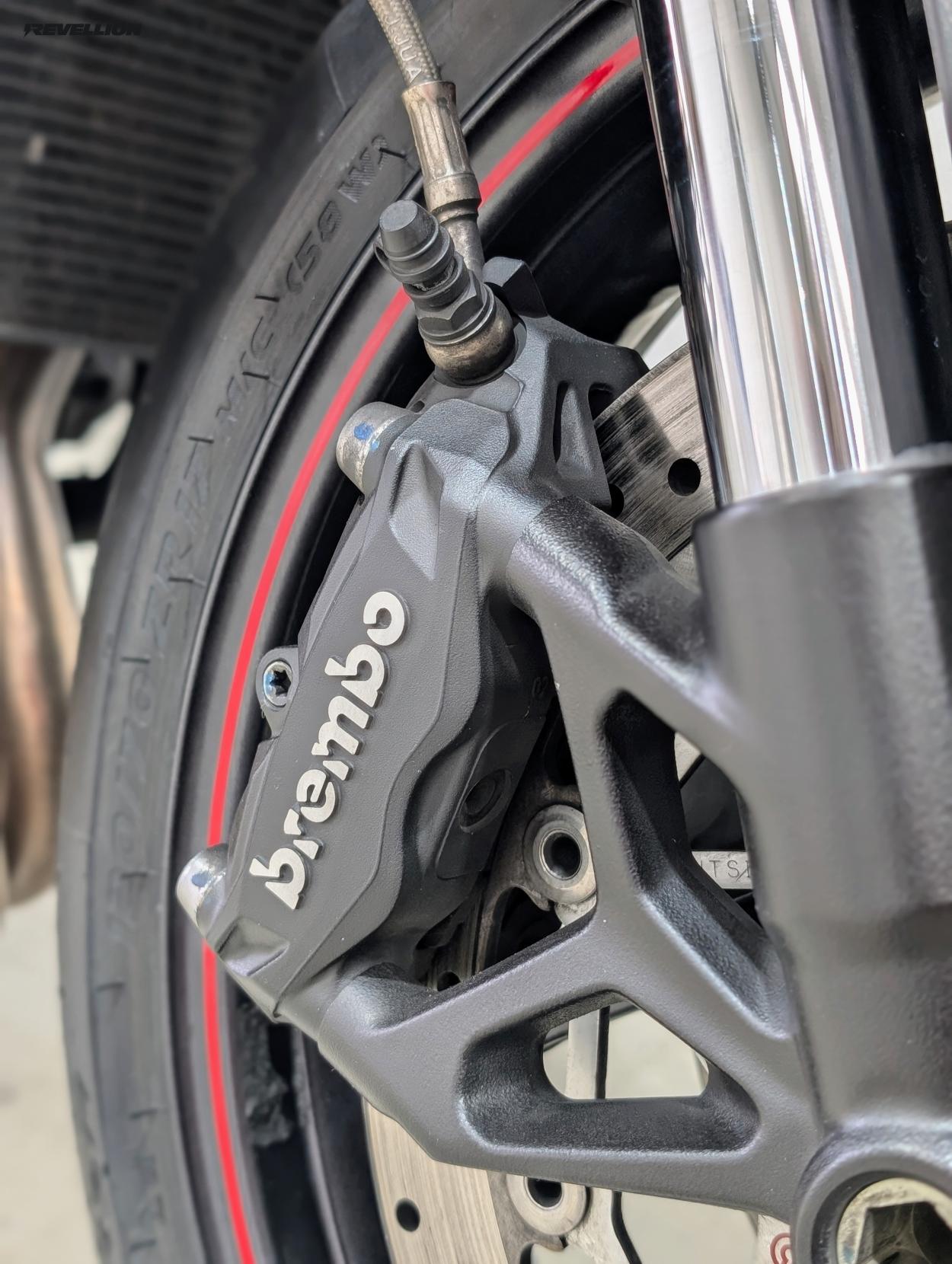 Triumph Street Triple 765 765 RR Low Naked Petrol Manual O-ring Euro 4 (118 ps)