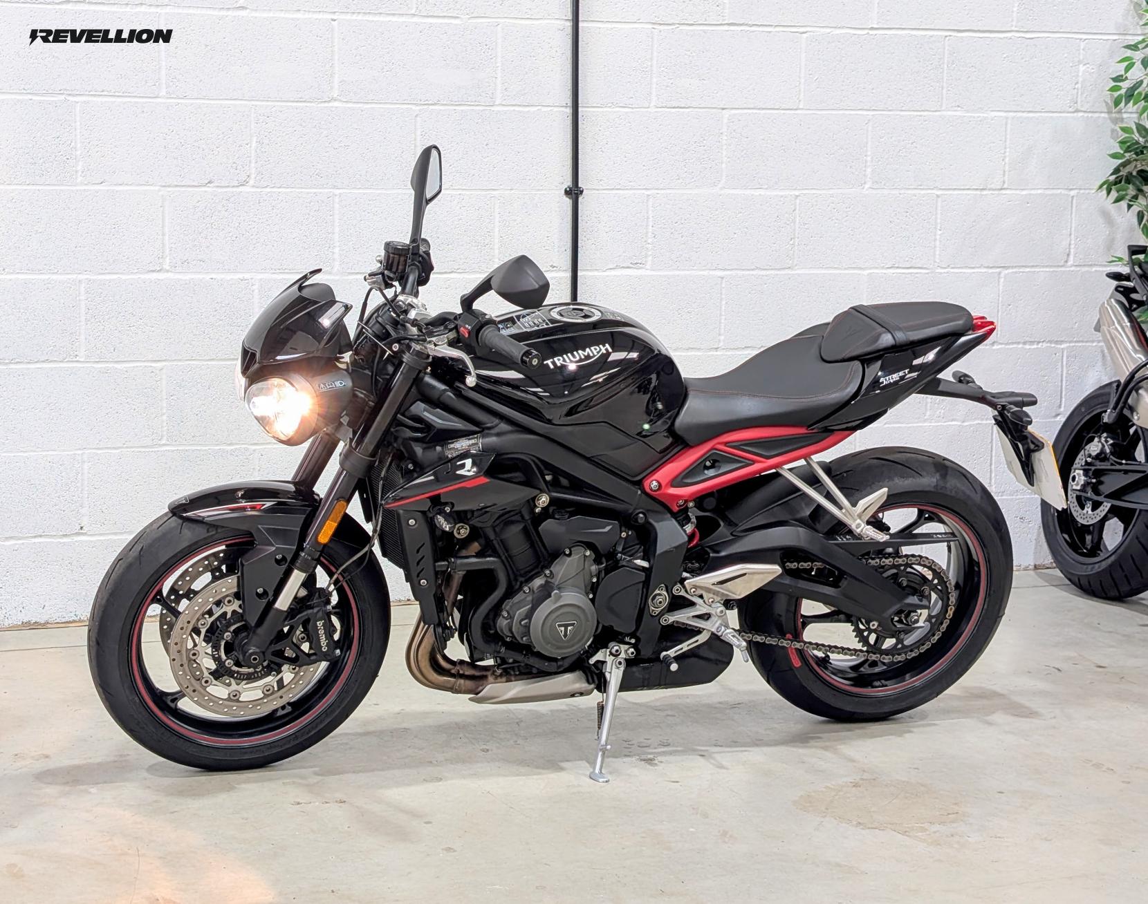 Triumph Street Triple 765 765 RR Low Naked Petrol Manual O-ring Euro 4 (118 ps)