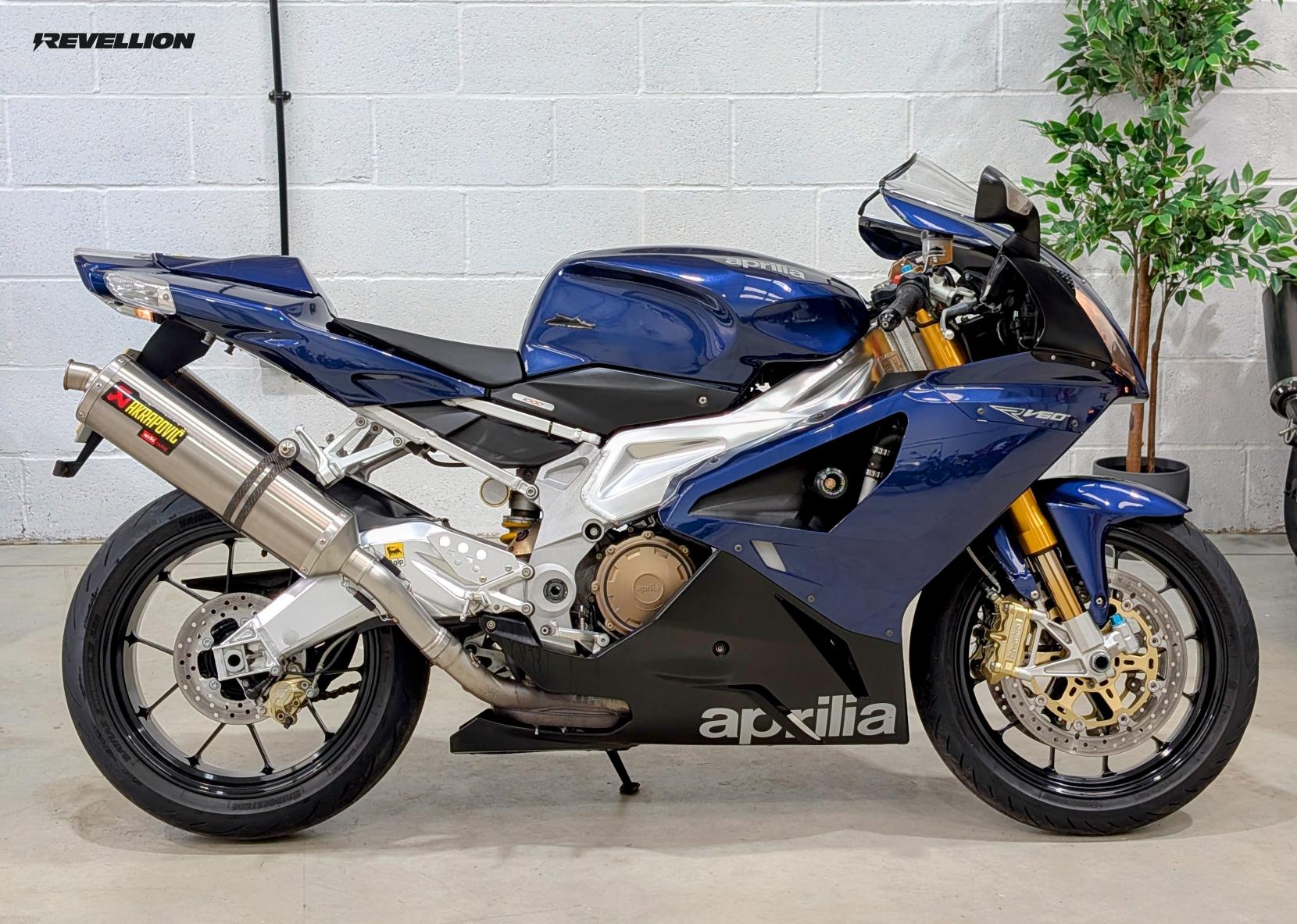 Aprilia RSV 1000 1000 R Petrol Manual (143 bhp)