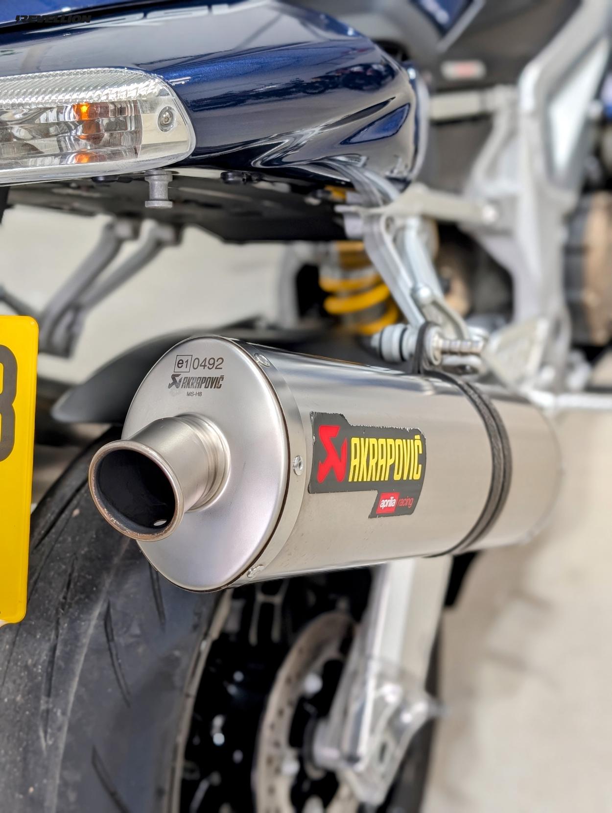 Aprilia RSV 1000 1000 R Petrol Manual (143 bhp)