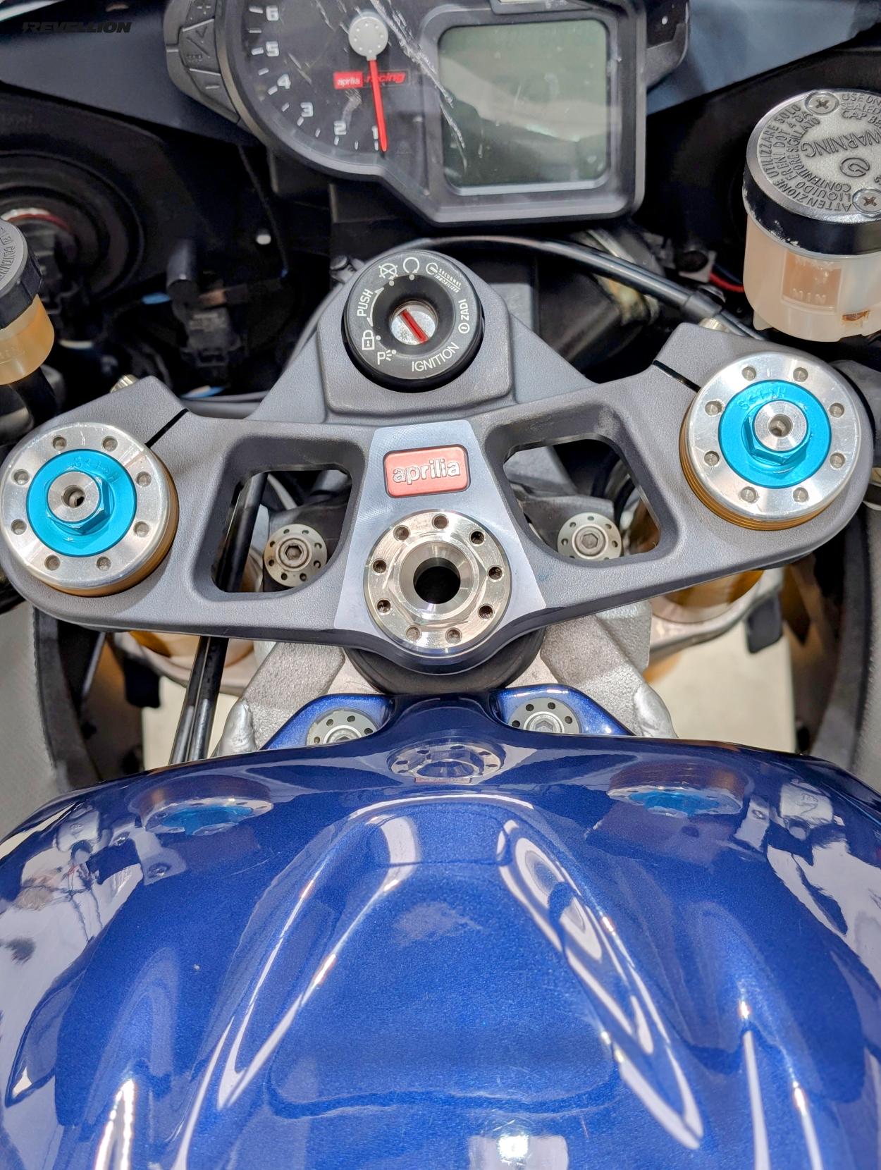 Aprilia RSV 1000 1000 R Petrol Manual (143 bhp)