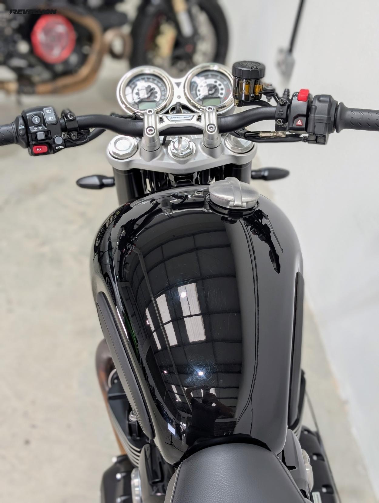 Triumph Speed Twin 1200 1200 Roadster/Retro Petrol Manual O-ring Euro 5 (101 ps)