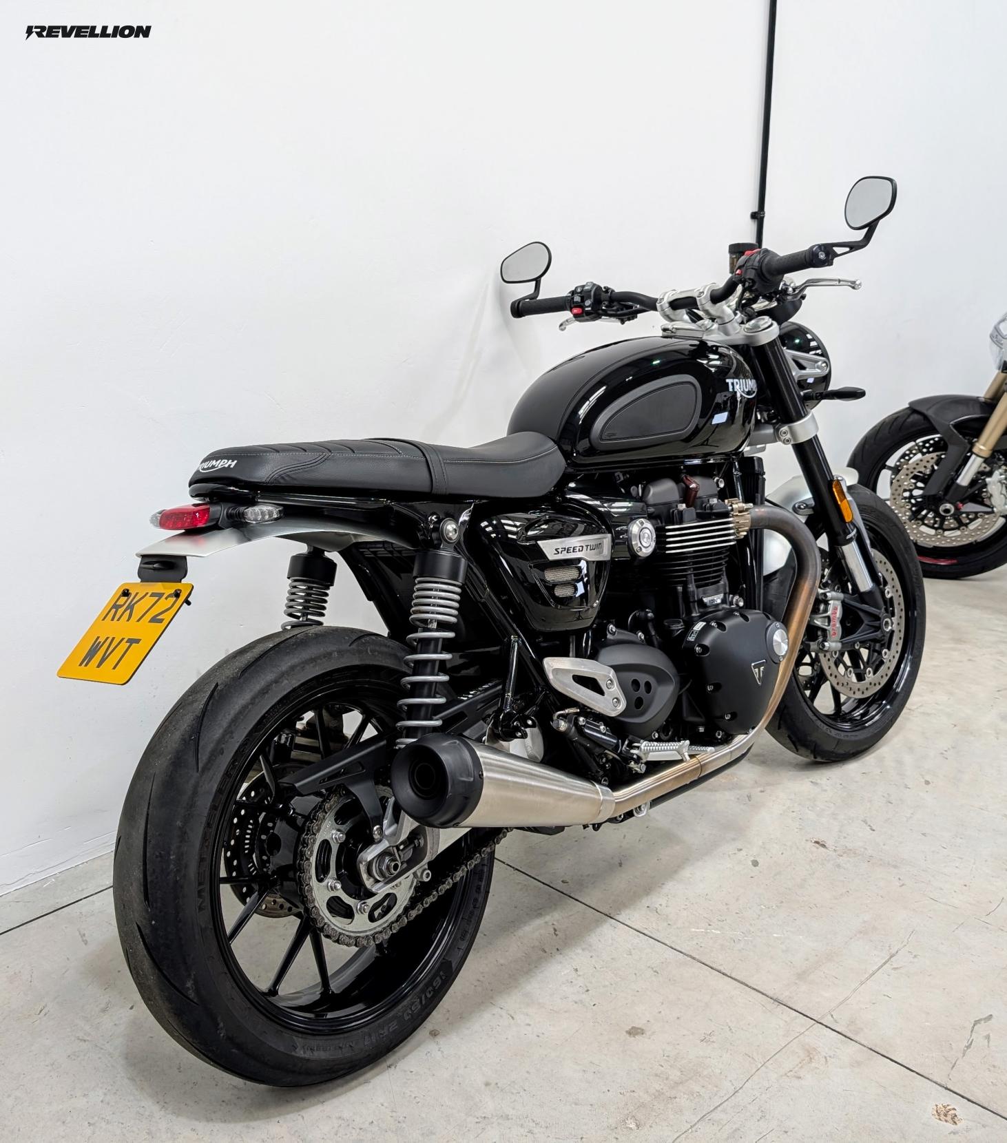Triumph Speed Twin 1200 1200 Roadster/Retro Petrol Manual O-ring Euro 5 (101 ps)
