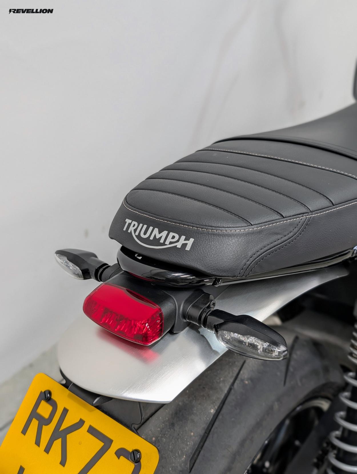 Triumph Speed Twin 1200 1200 Roadster/Retro Petrol Manual O-ring Euro 5 (101 ps)