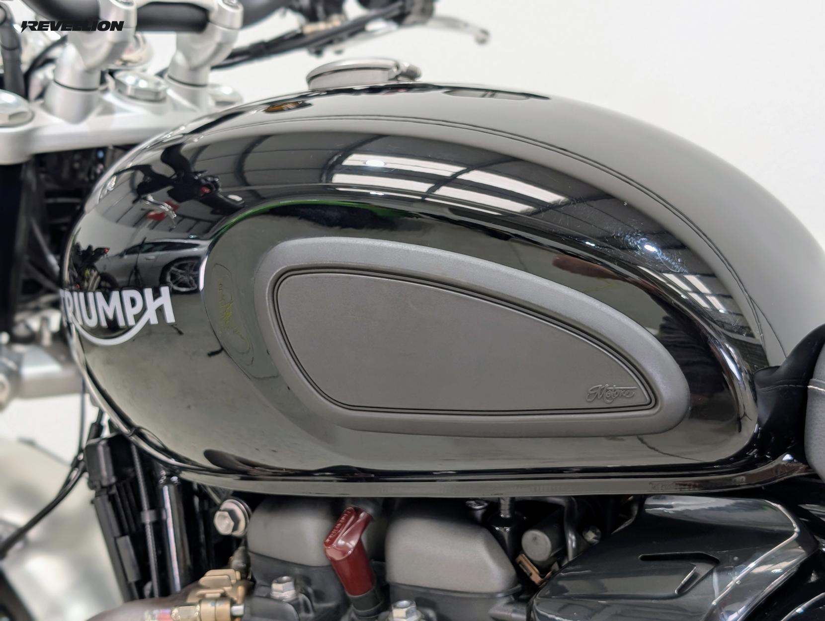 Triumph Speed Twin 1200 1200 Roadster/Retro Petrol Manual O-ring Euro 5 (101 ps)