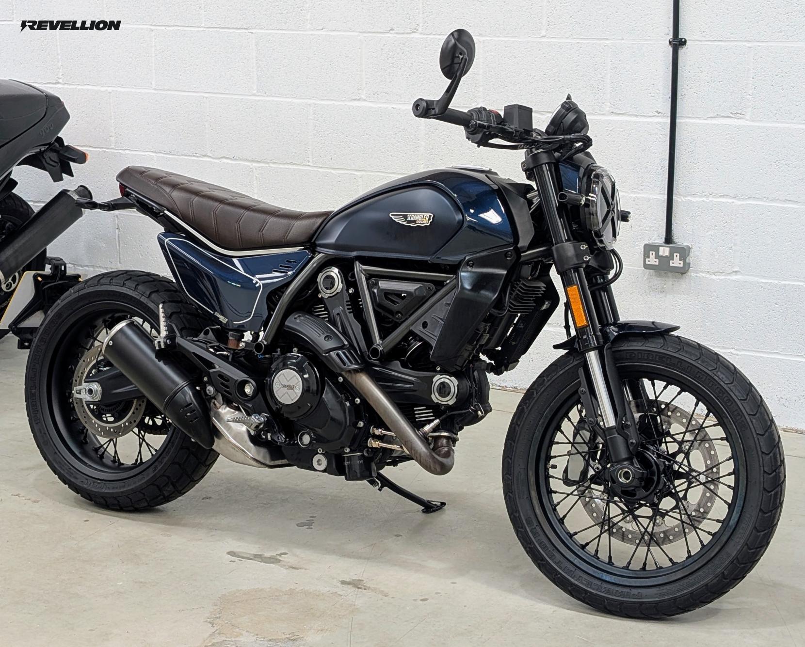 Ducati Scrambler 800 803 Nightshift Roadster/Retro Petrol Manual Euro 5 (73 ps)
