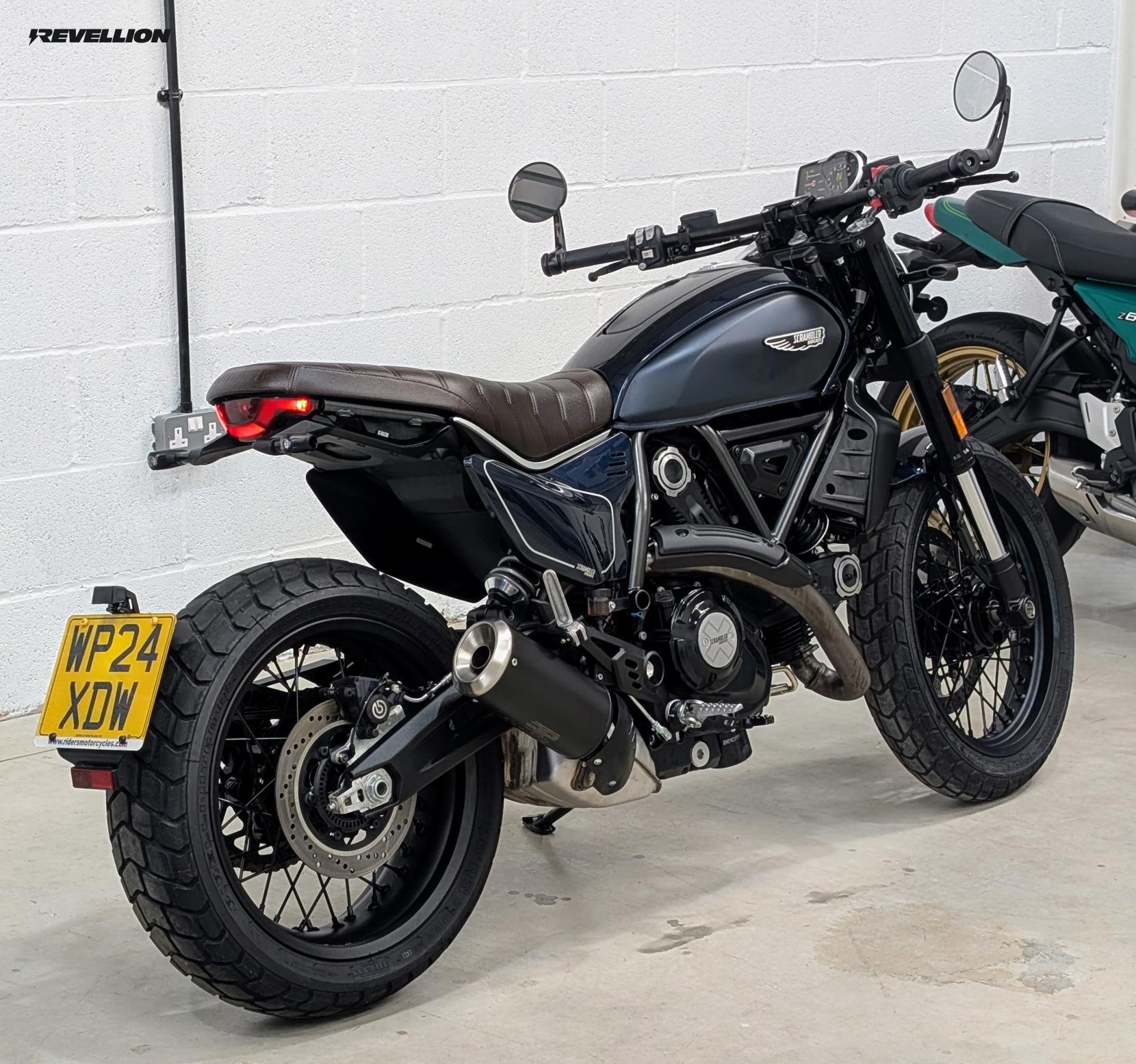 Ducati Scrambler 800 803 Nightshift Roadster/Retro Petrol Manual Euro 5 (73 ps)