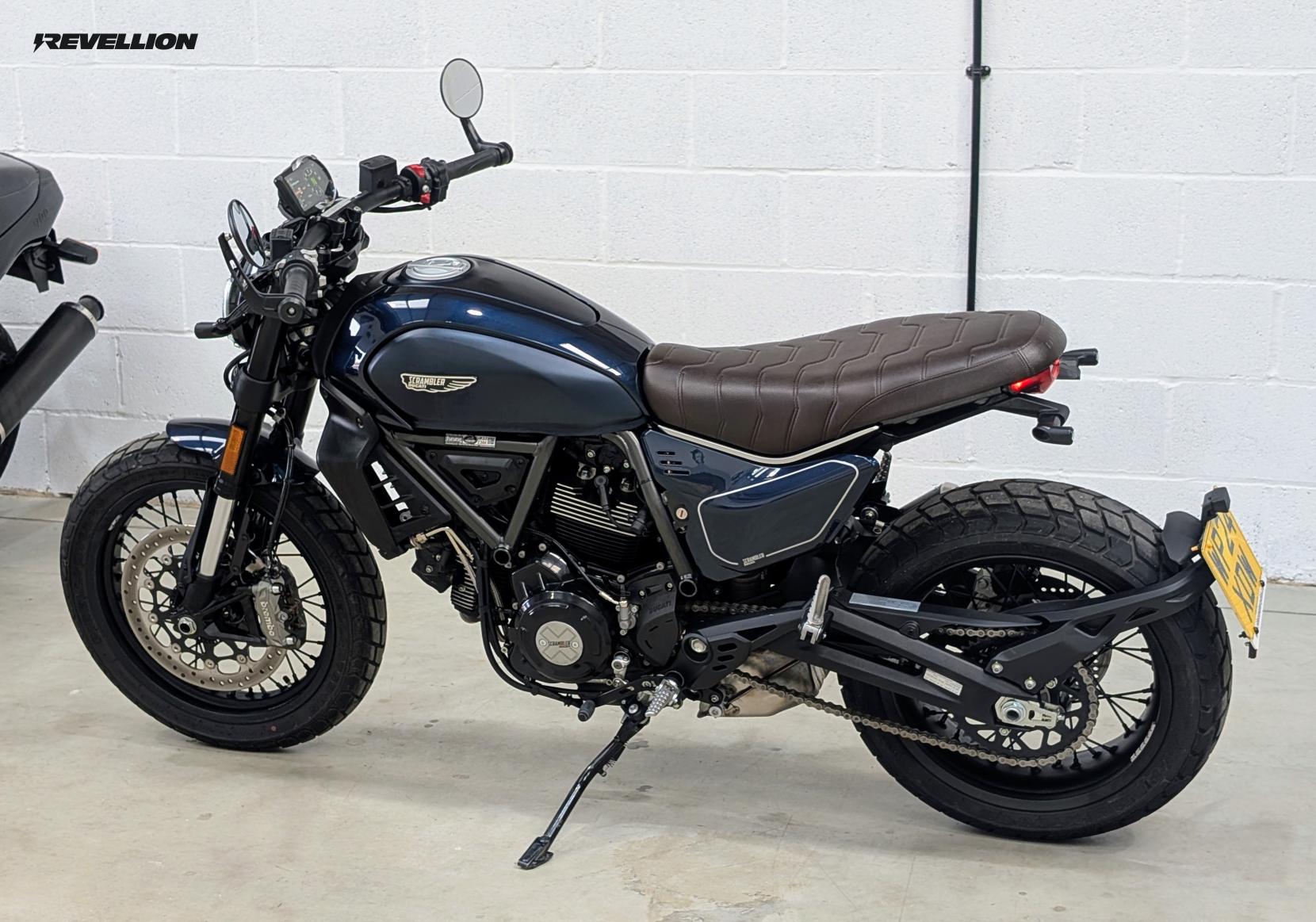 Ducati Scrambler 800 803 Nightshift Roadster/Retro Petrol Manual Euro 5 (73 ps)