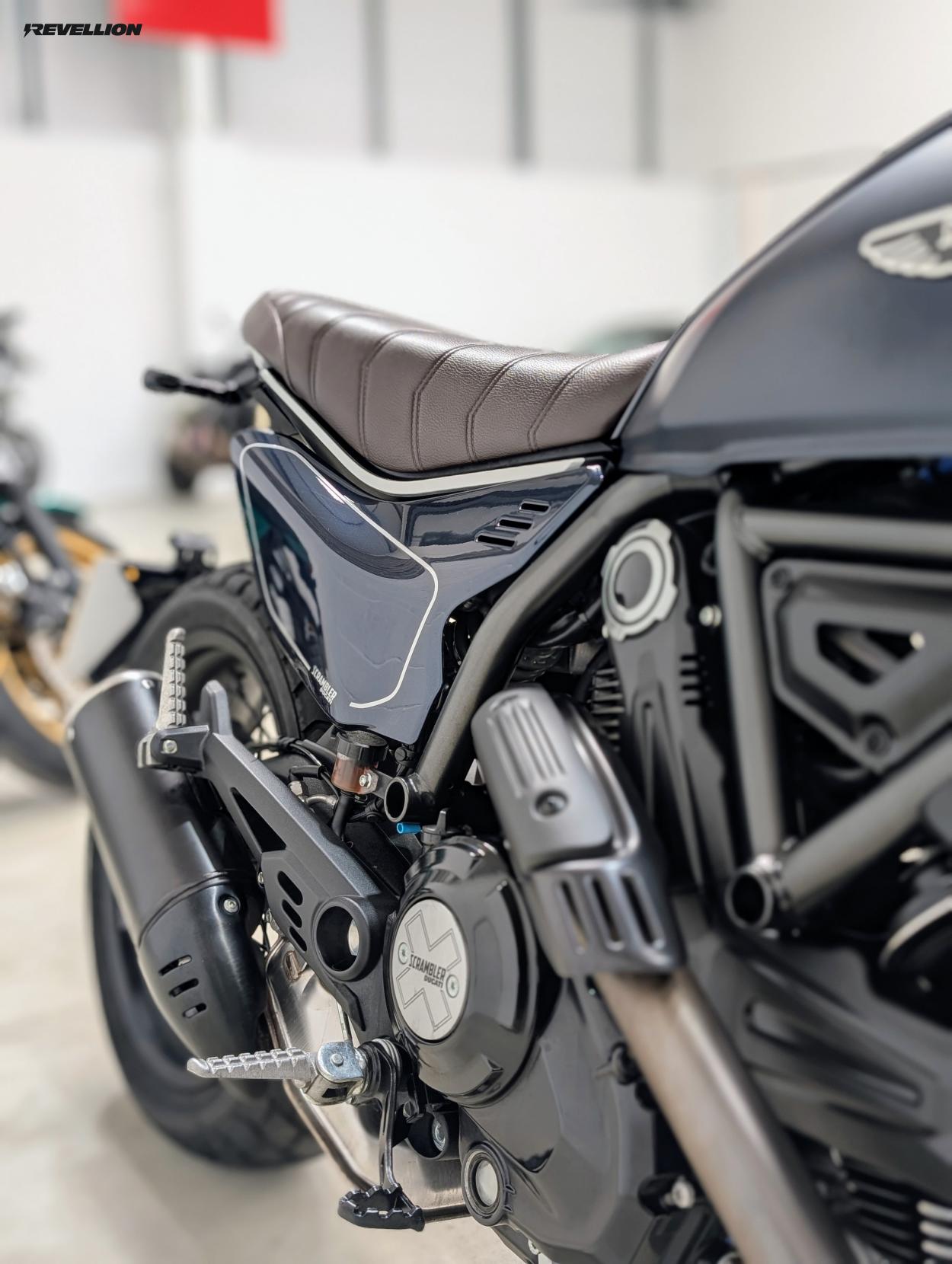 Ducati Scrambler 800 803 Nightshift Roadster/Retro Petrol Manual Euro 5 (73 ps)